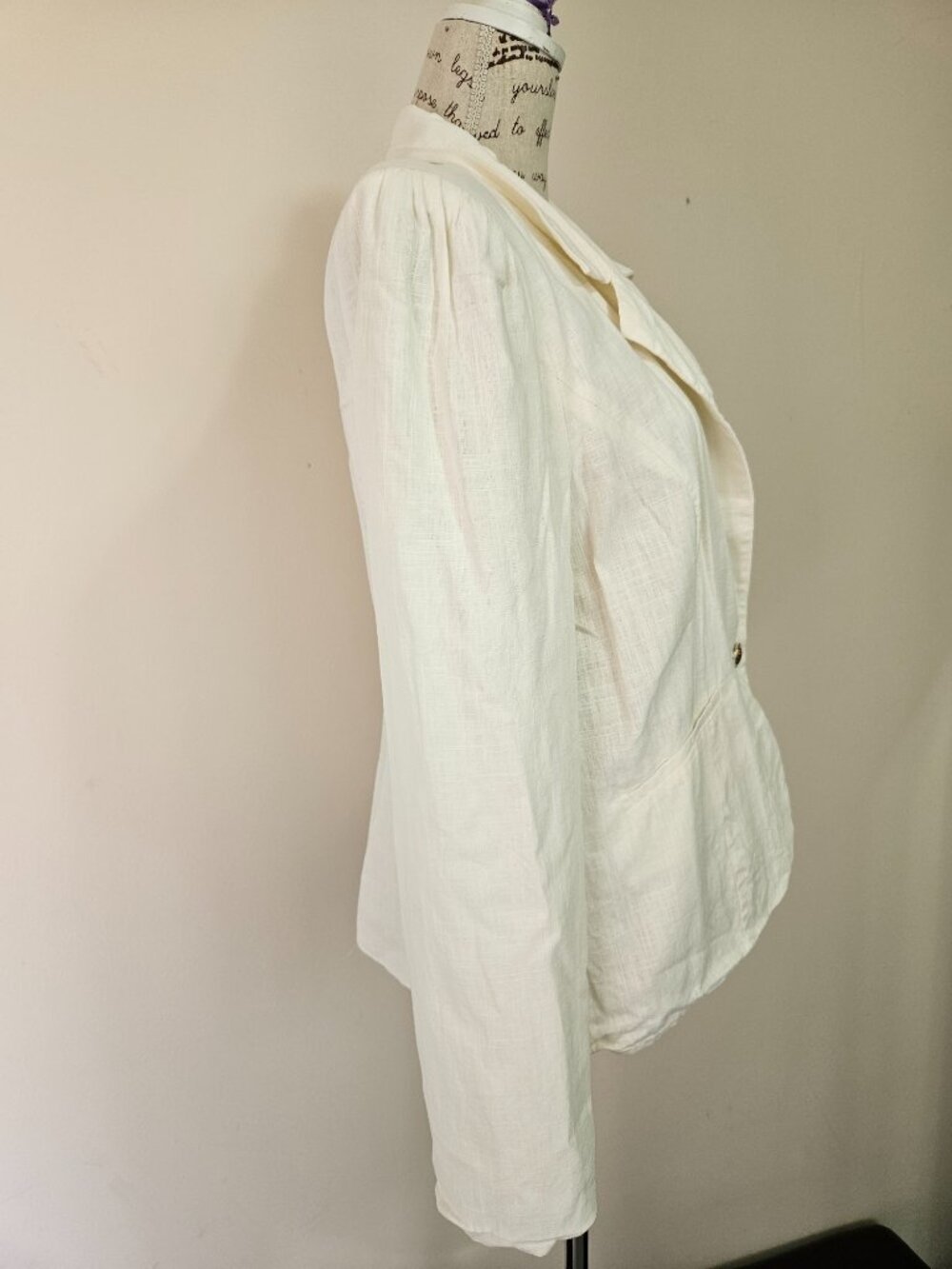 Linen Blazer - Picture 5 of 11